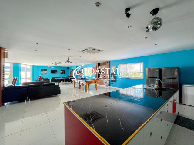 อสังหาริมทรัพย์เชิงพาณิชย์สำหรับขายที่พระตำหนัก