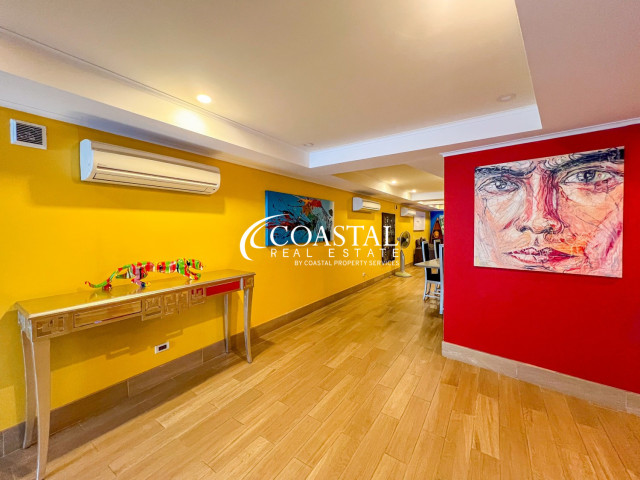 อสังหาริมทรัพย์เชิงพาณิชย์สำหรับขายที่พระตำหนัก