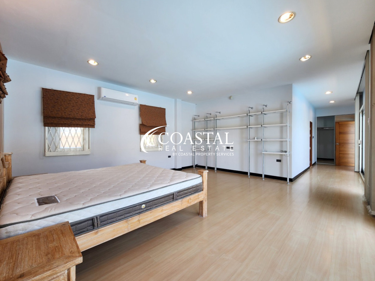 House For Sale And Rent East Pattaya