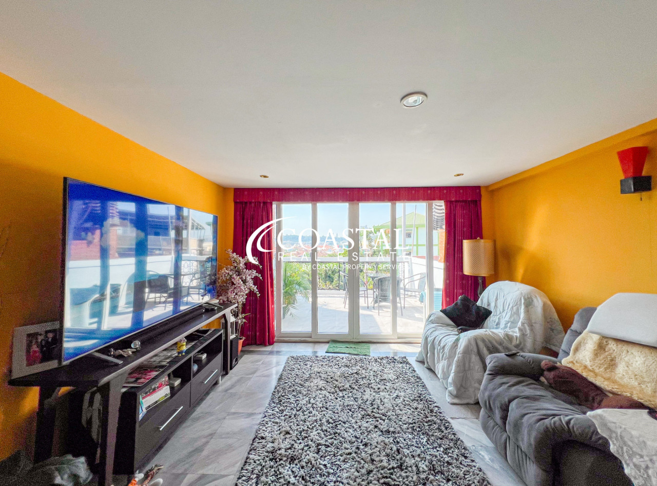 Townhouse For Sale South Pattaya