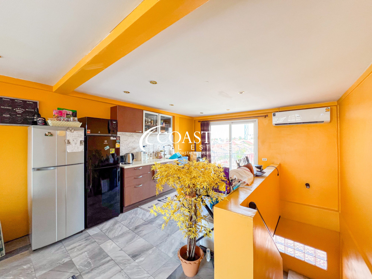 Townhouse For Sale South Pattaya