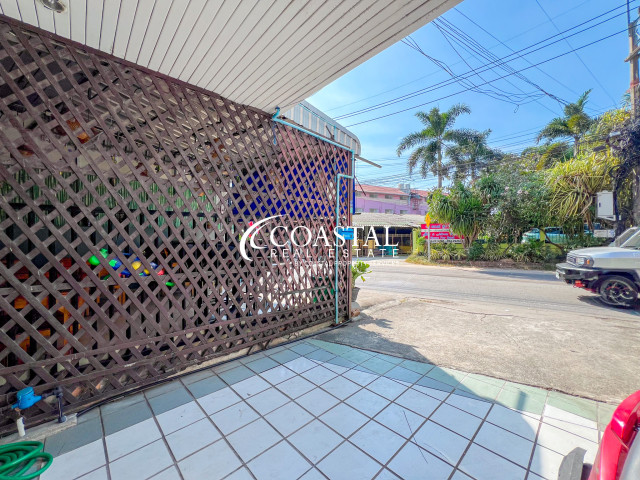 Townhouse For Sale South Pattaya