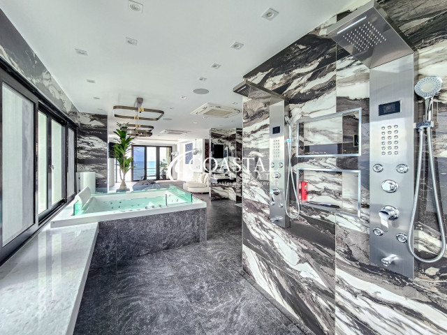 Condo For Sale Pratumnak