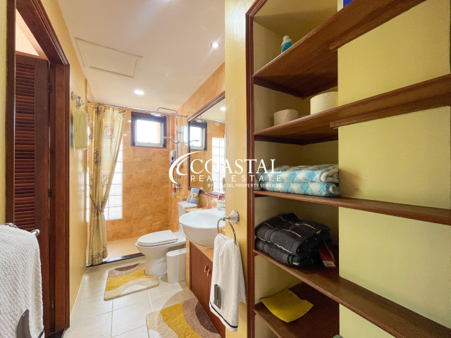 อสังหาริมทรัพย์เชิงพาณิชย์สำหรับขายที่พระตำหนัก