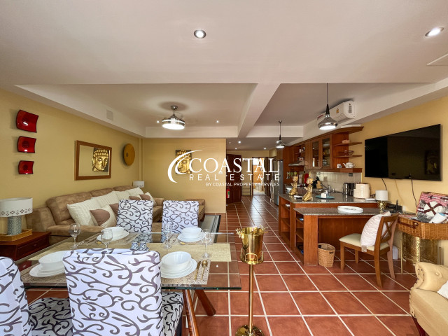 อสังหาริมทรัพย์เชิงพาณิชย์สำหรับขายที่พระตำหนัก