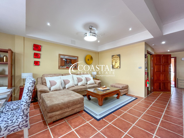 อสังหาริมทรัพย์เชิงพาณิชย์สำหรับขายที่พระตำหนัก