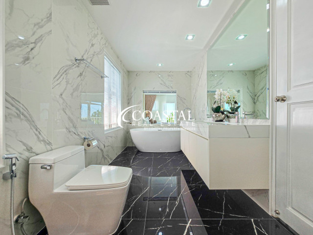 House For Sale Bang Saray