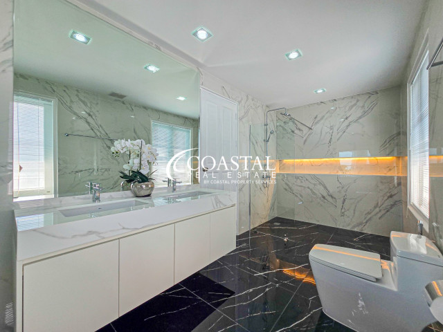 House For Sale Bang Saray