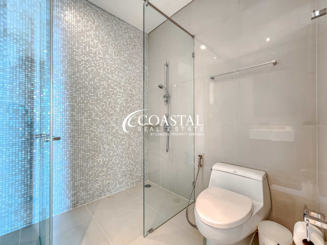 คอนโดสำหรับขายหรือเช่าที่จอมเทียน