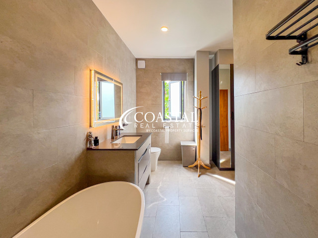 House For Sale Mabprachan/Pong