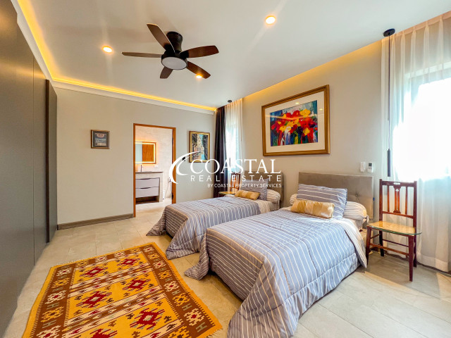 House For Sale Mabprachan/Pong