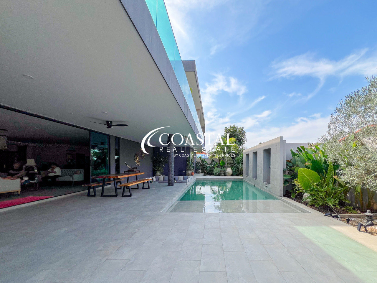 House For Sale Mabprachan/Pong