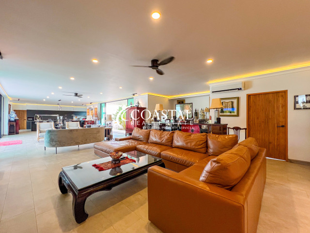 House For Sale Mabprachan/Pong