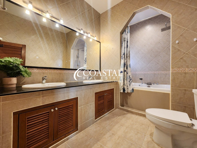 House For Sale And Rent Mabprachan/Pong