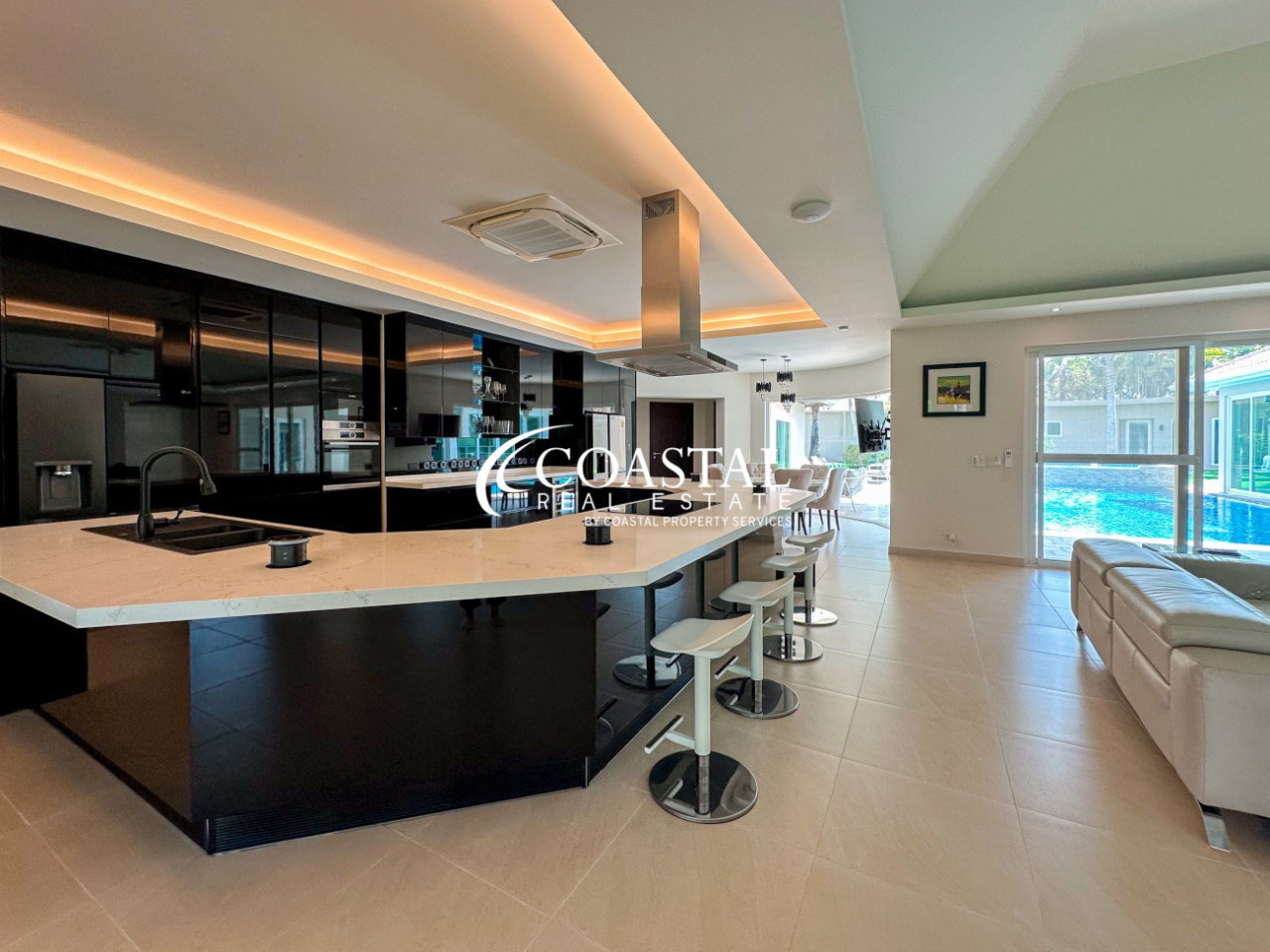 House For Sale And Rent Mabprachan/Pong