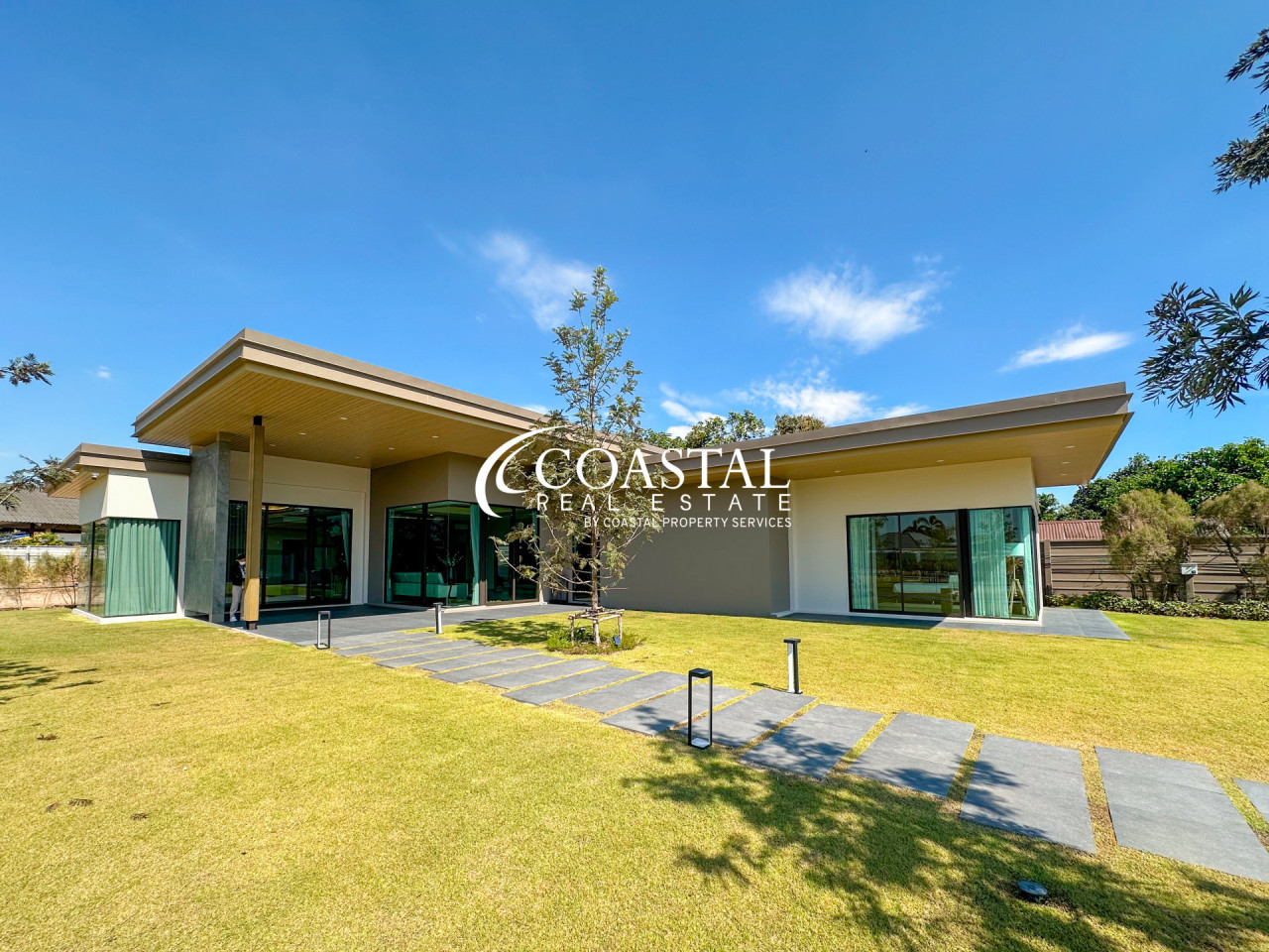 Condo For Sale And Rent Na-Jomtien