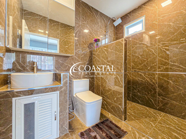 House For Sale Mabprachan/Pong