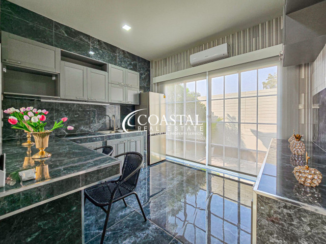 House For Sale Mabprachan/Pong