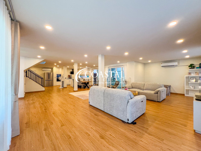 บ้านสำหรับขายหรือเช่าที่พัทยาตะวันออก