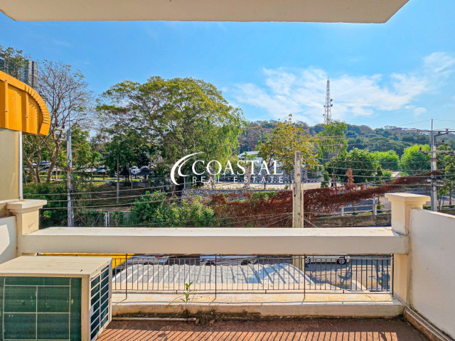Townhouse For Sale Pratumnak
