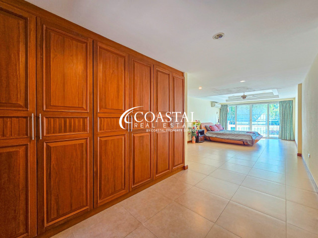 Townhouse For Sale Pratumnak