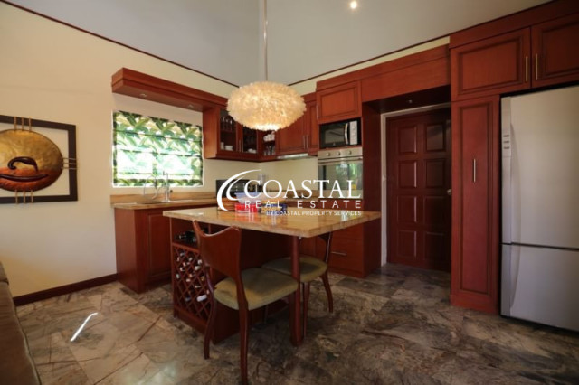 บ้านสำหรับขายที่จอมเทียน