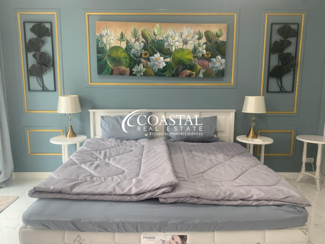 ทาวน์เฮ้าส์สำหรับขายหรือเช่าที่พระตำหนัก