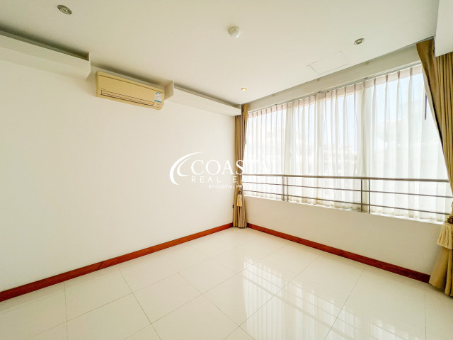Condo For Sale Na-Jomtien