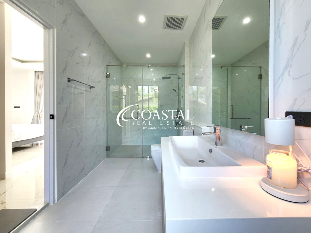 House For Sale Mabprachan/Pong