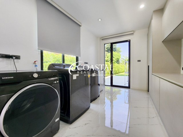 House For Sale Mabprachan/Pong