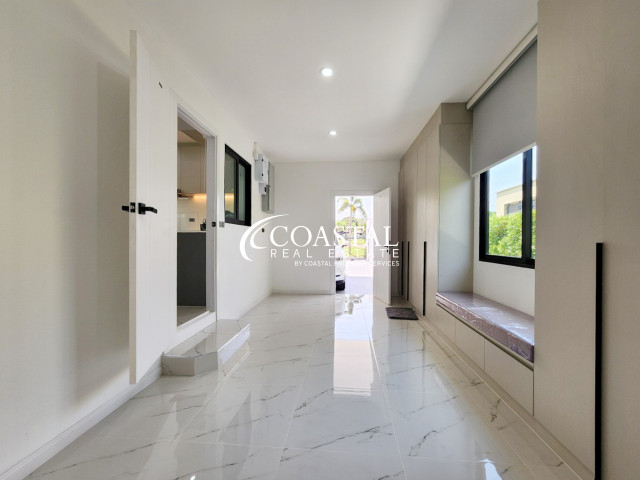 House For Sale Mabprachan/Pong