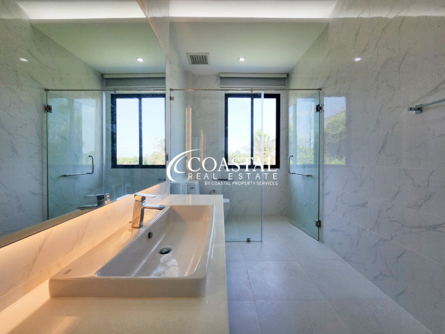 House For Sale Mabprachan/Pong