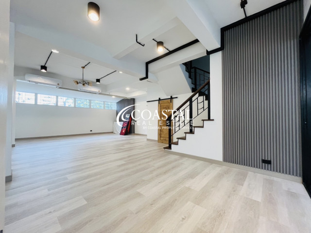 Townhouse For Rent Central Pattaya