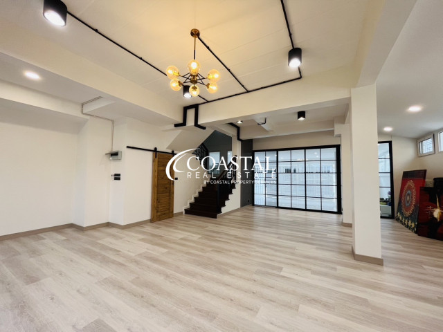 Townhouse For Rent Central Pattaya