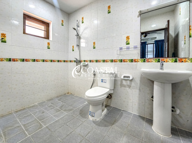 House For Rent Mabprachan/Pong