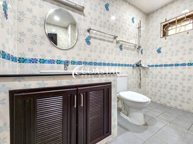 House For Rent Mabprachan/Pong