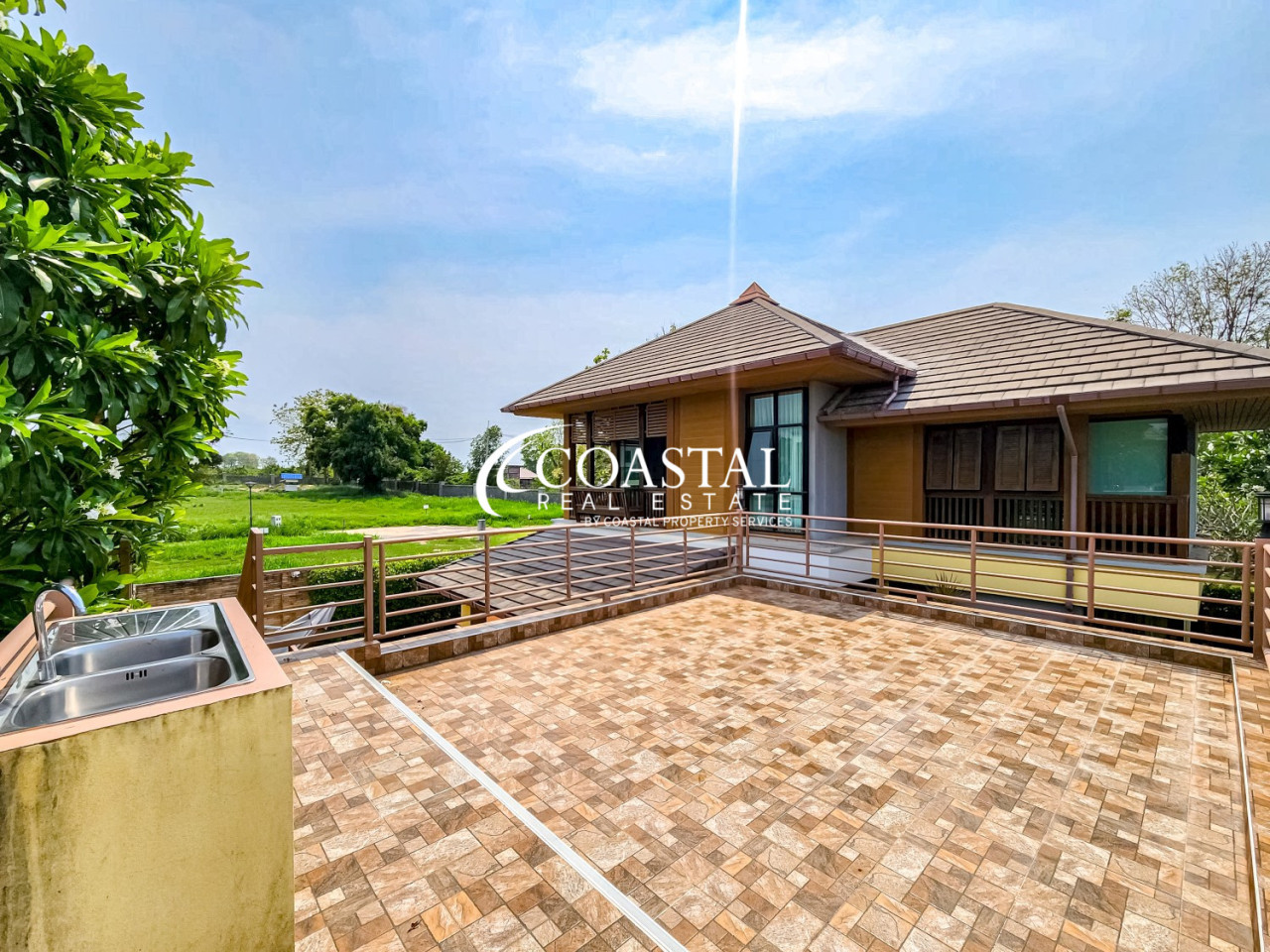 House For Sale And Rent Mabprachan/Pong