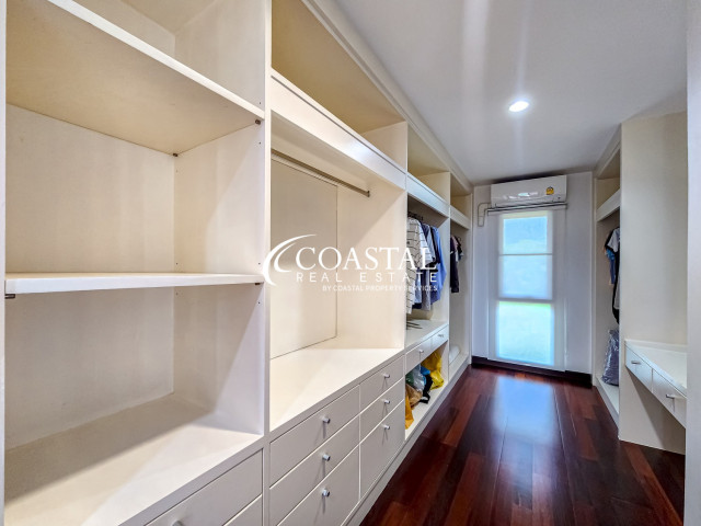 House For Sale And Rent Mabprachan/Pong