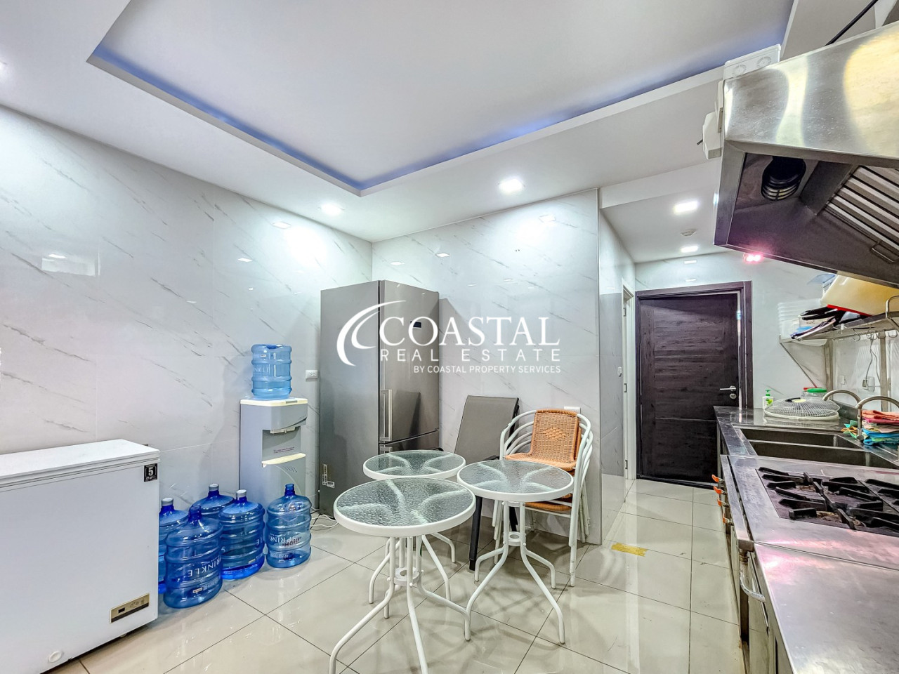 Commercial For Sale And Rent Pratumnak