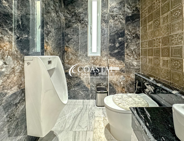 บ้านสำหรับขายที่นาจอมเทียน