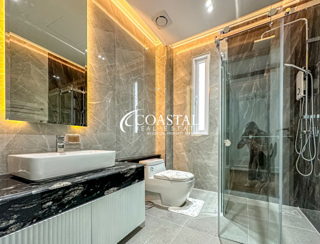 บ้านสำหรับขายที่นาจอมเทียน