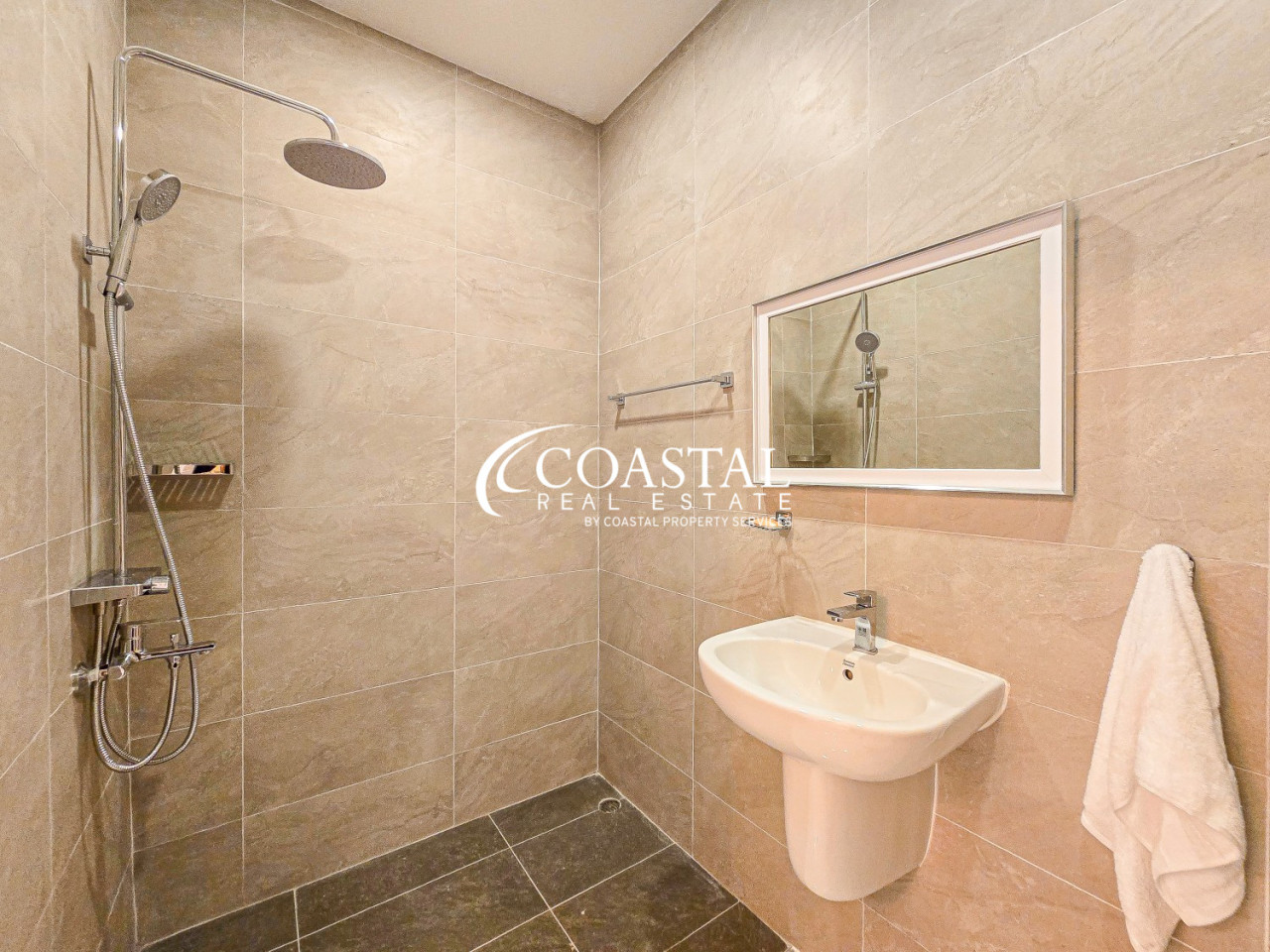 House For Sale Mabprachan/Pong