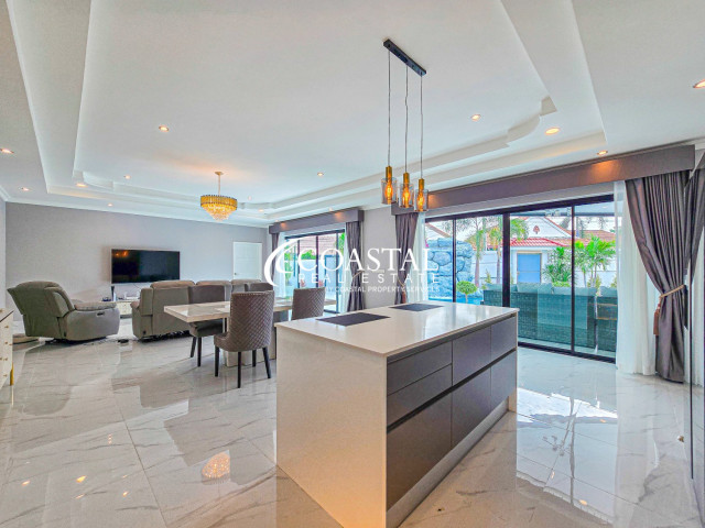 House For Sale Mabprachan/Pong