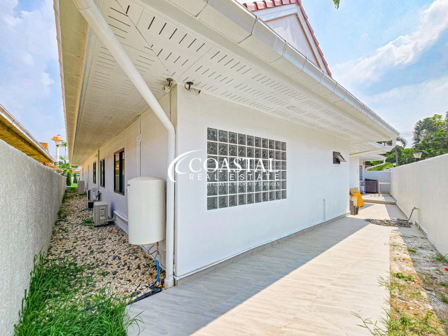 House For Sale Mabprachan/Pong