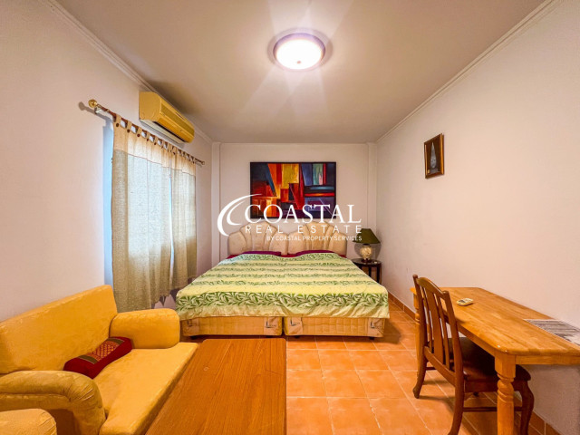 Townhouse For Sale South Pattaya