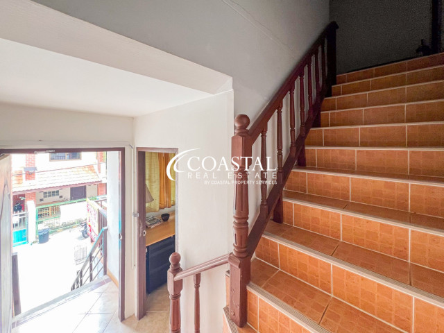 Townhouse For Sale South Pattaya