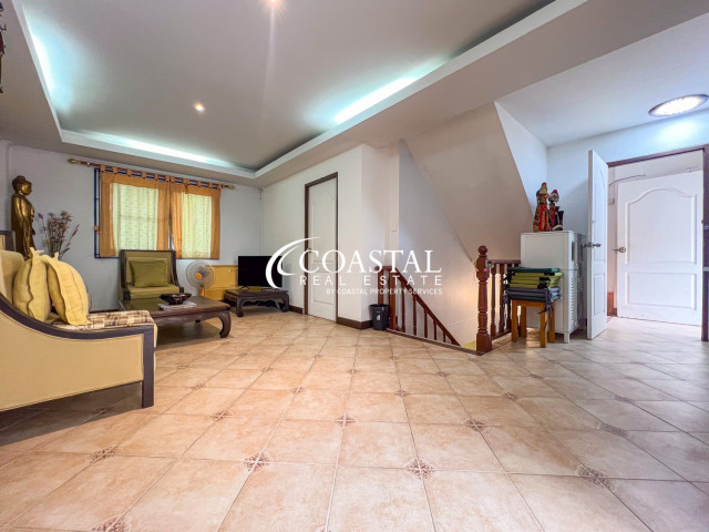 Townhouse For Sale South Pattaya