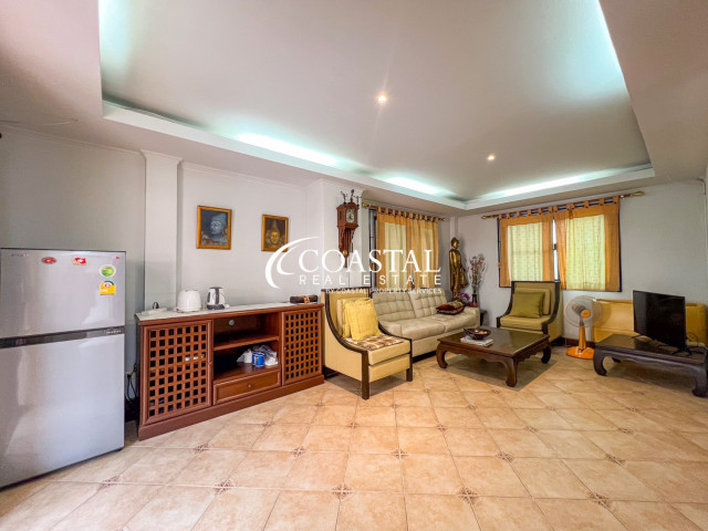 Townhouse For Sale South Pattaya