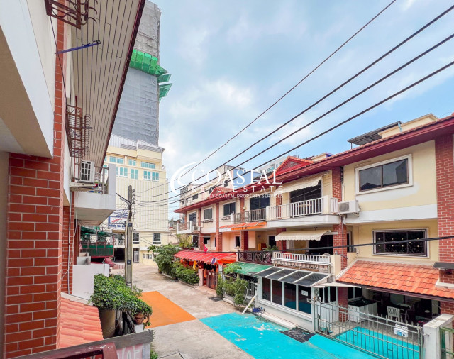 Townhouse For Sale South Pattaya