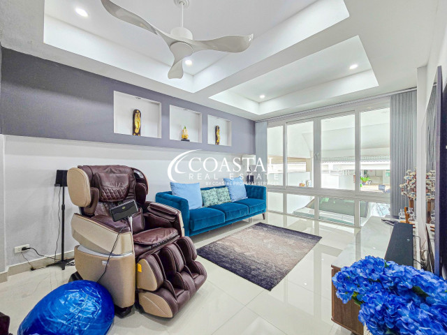 Townhouse For Sale Pratumnak